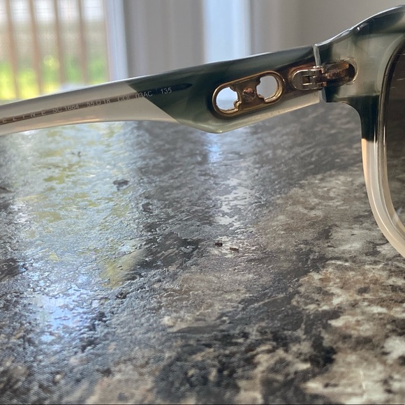 Celine authentic sunglasses. Good used conditions - Picture 2 of 11